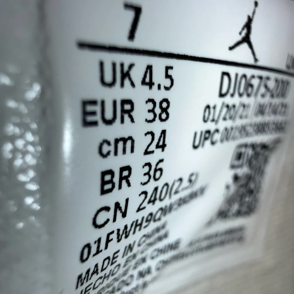 Air Jordan 4 Retro “SHIMMER” - Picture 8 of 8